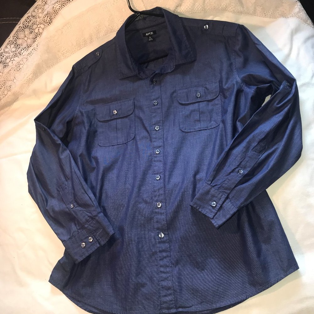 MENS  NAVY BLUE  APT, 9 BUTTON DOWN SHIRT, SIZE XL
